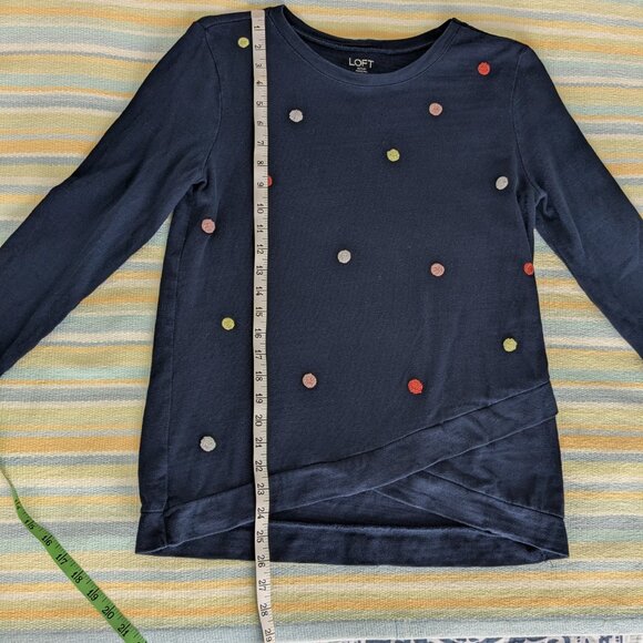⭐ Ann Taylor LOFT Outlet Navy Polka Dot Long Sleeve Top XS - Picture 7 of 11